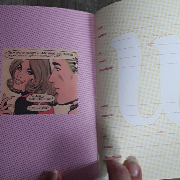 ⚡2/$10⚡DC Comics Romance Pulp Address Book - Picture 6 of 6